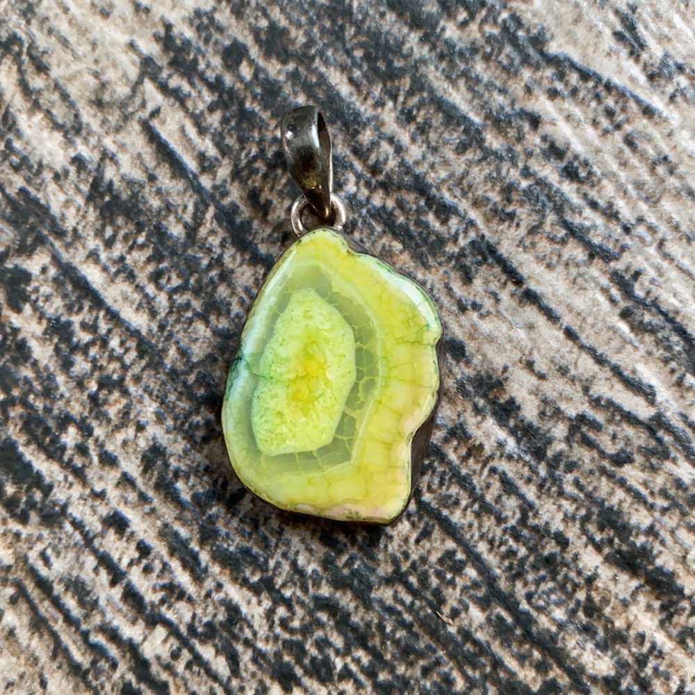 Vintage free form agate